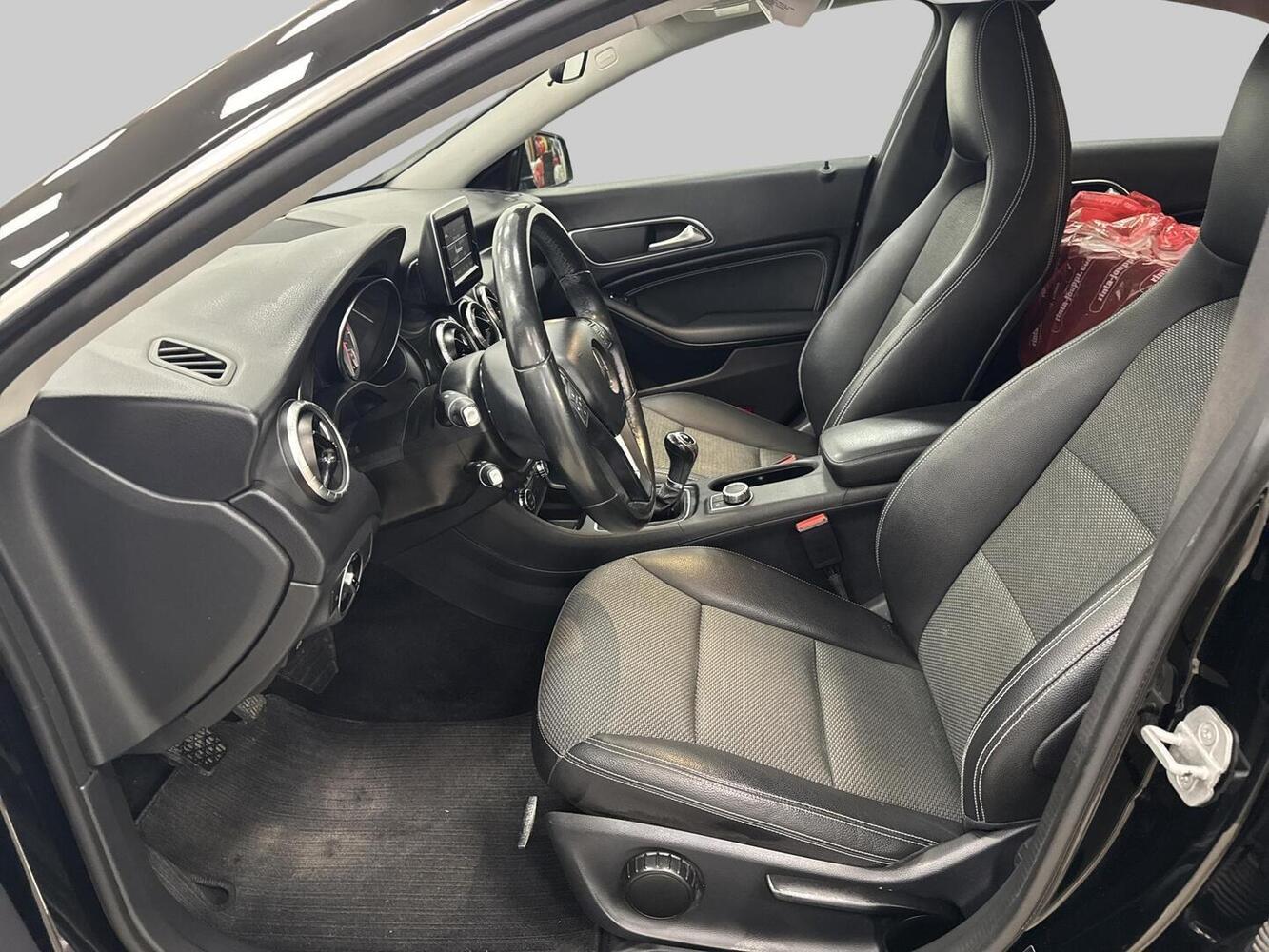 Mercedes-Benz CLA-sarja vaihtoauto