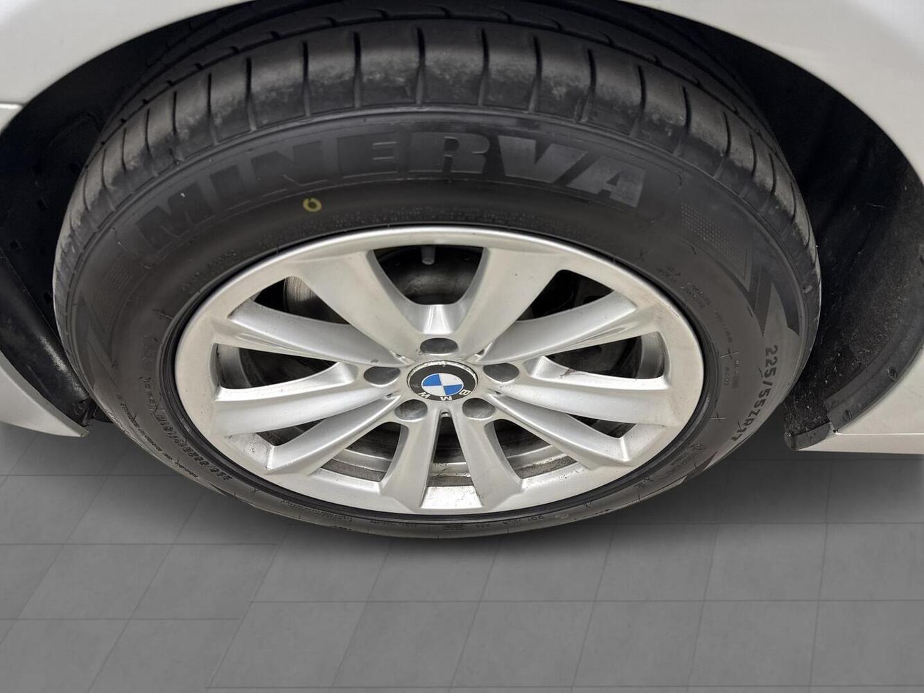 BMW 520 vaihtoauto