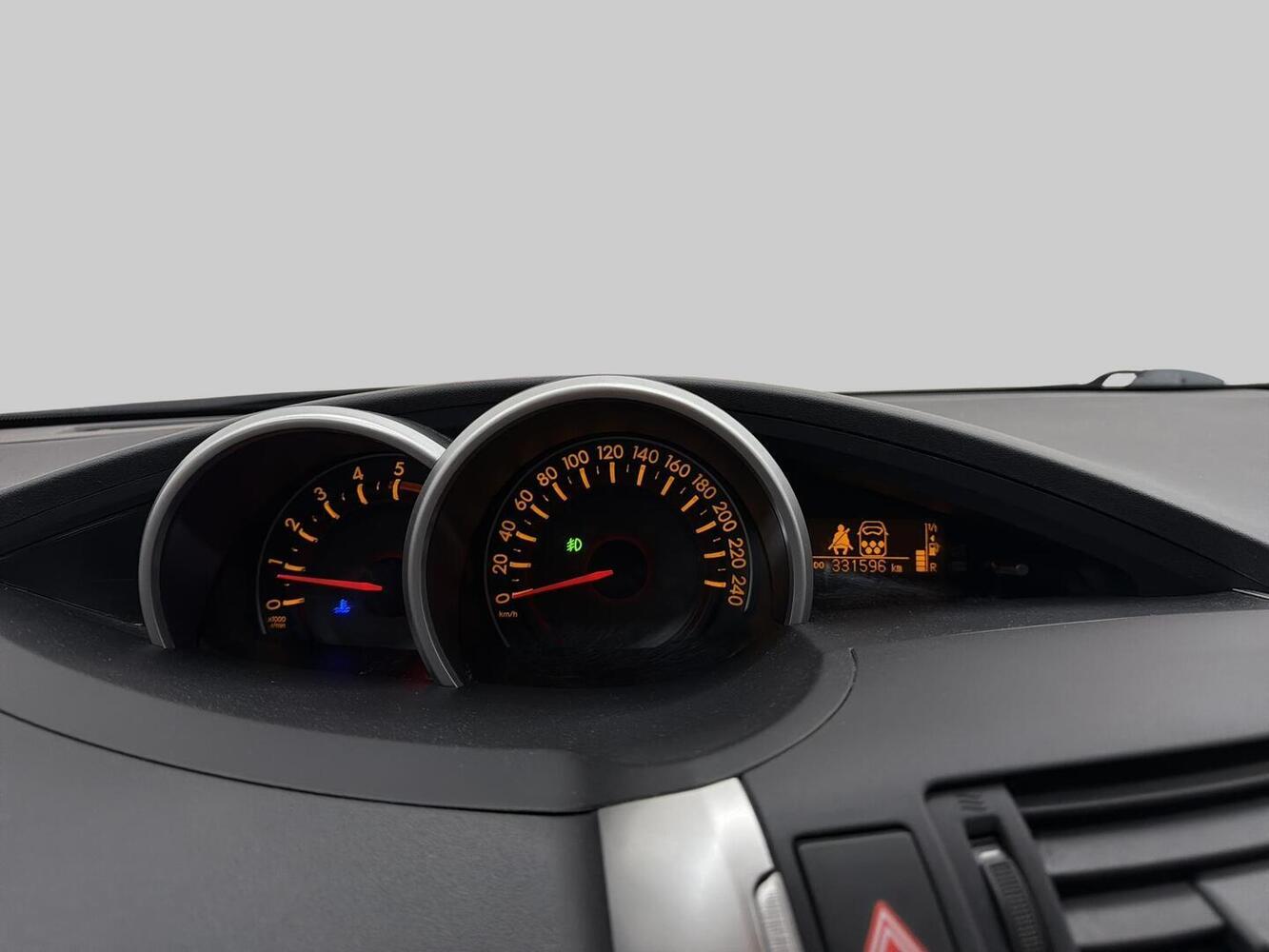 Toyota Verso vaihtoauto