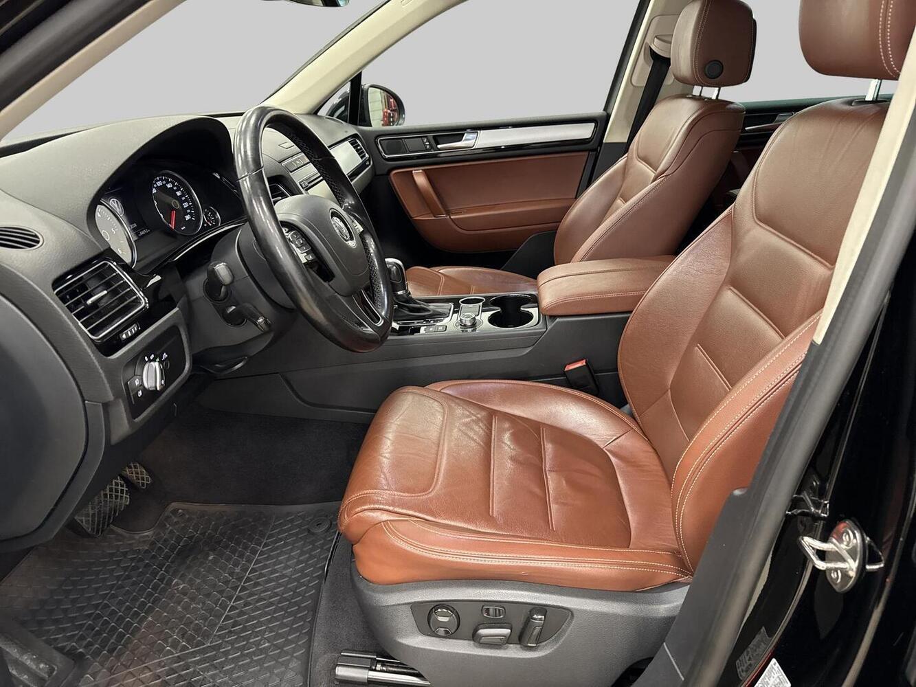 Volkswagen Touareg vaihtoauto