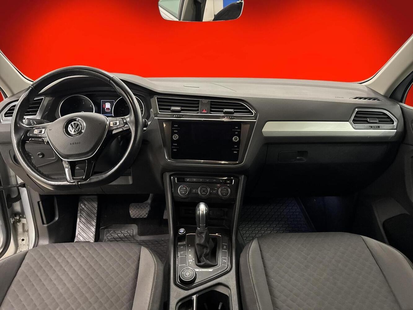 Volkswagen Tiguan vaihtoauto