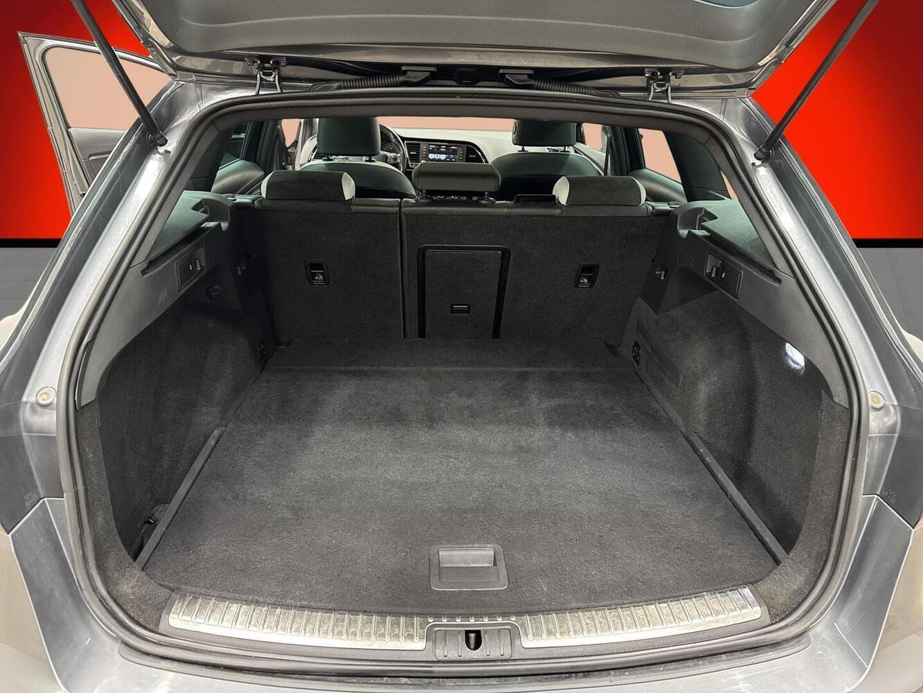 SEAT Leon ST vaihtoauto