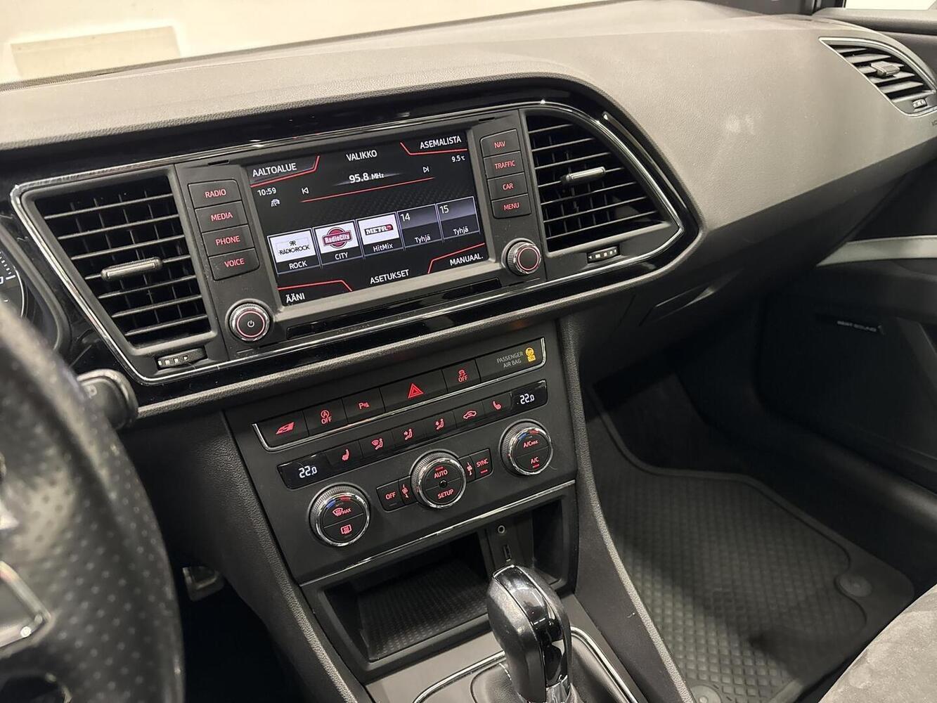 SEAT Leon ST vaihtoauto