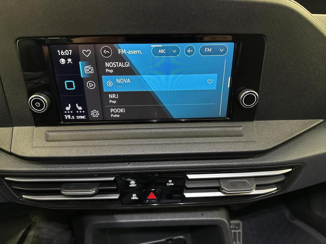 Volkswagen Caddy Maxi vaihtoauto