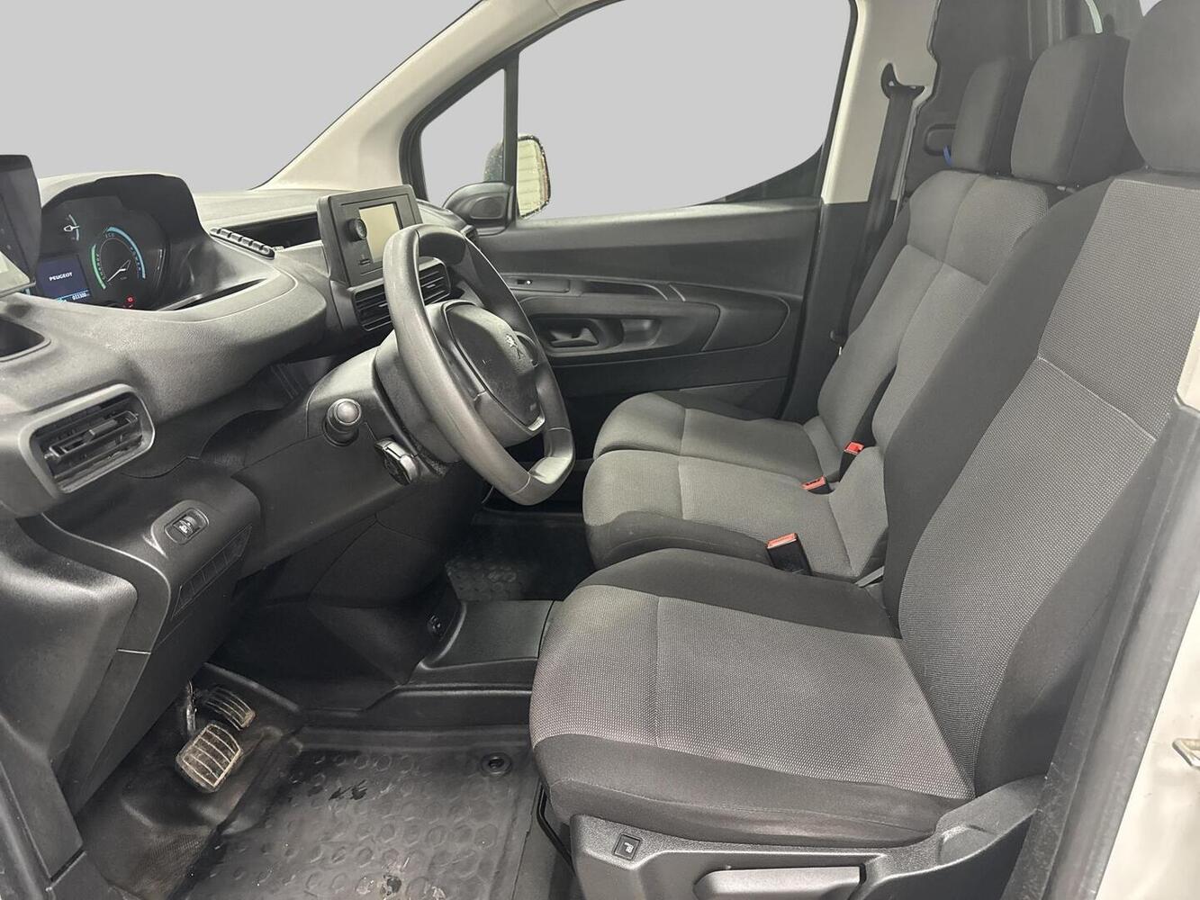 Peugeot e-Partner vaihtoauto