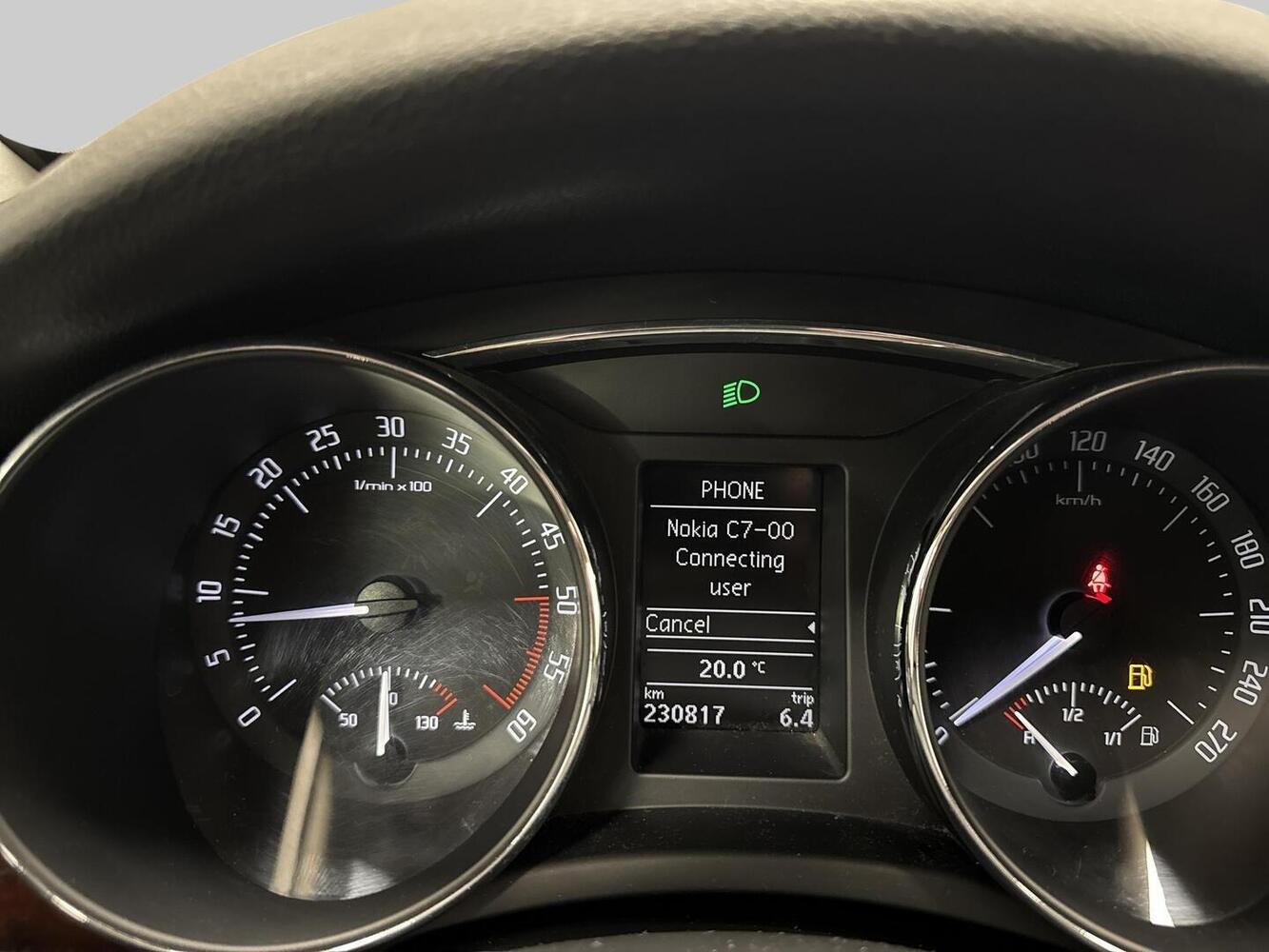 Skoda Superb vaihtoauto