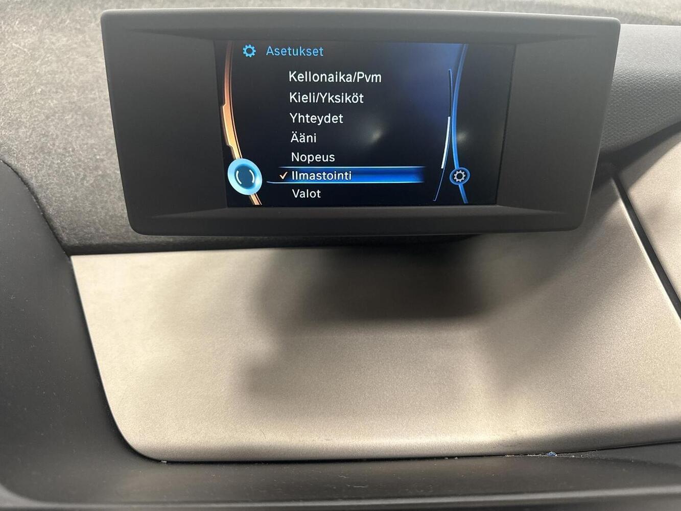 BMW i3 vaihtoauto