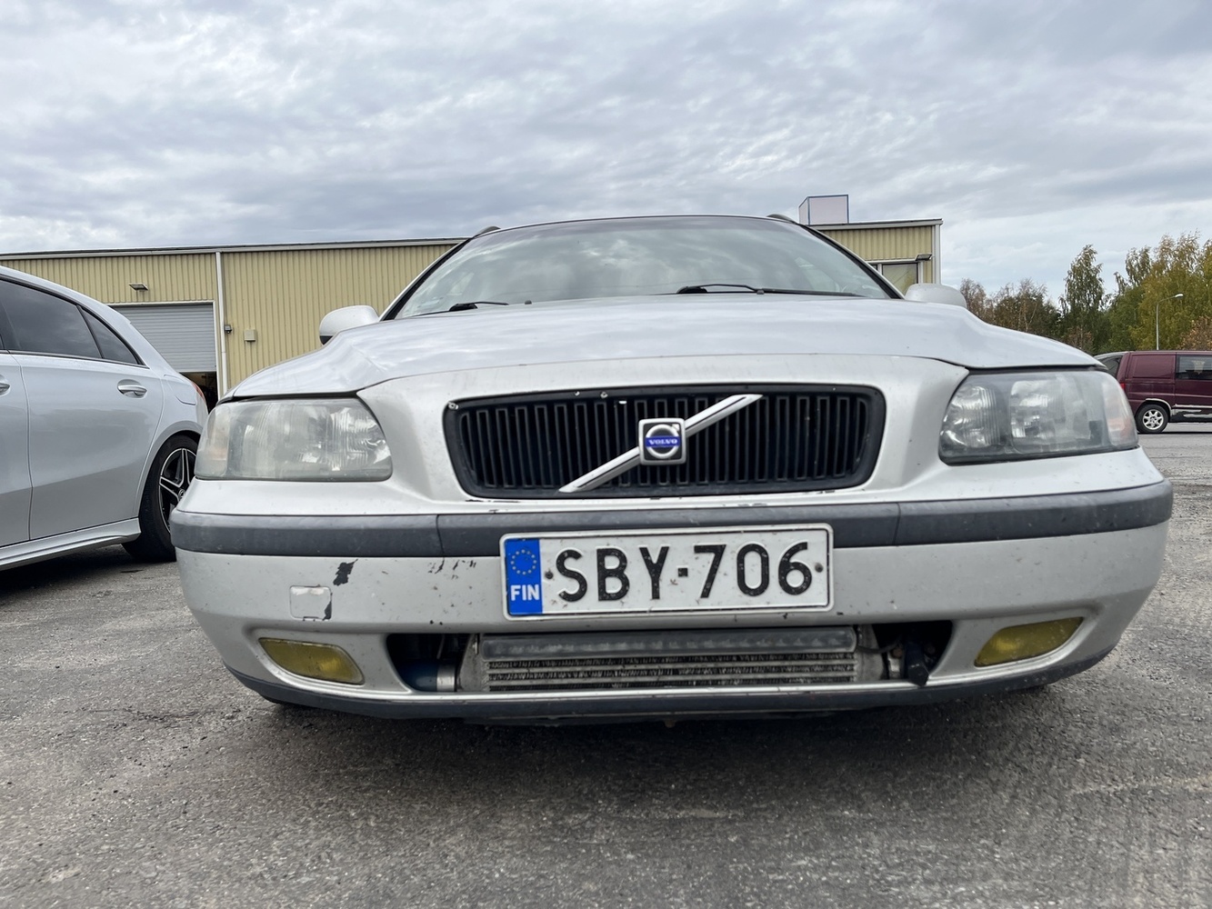Volvo V70 vaihtoauto