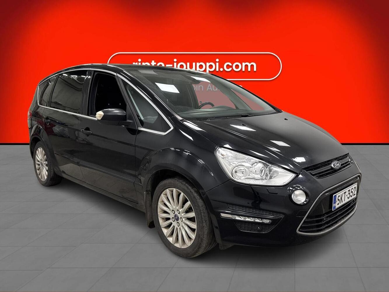 Ford S-MAX vaihtoauto