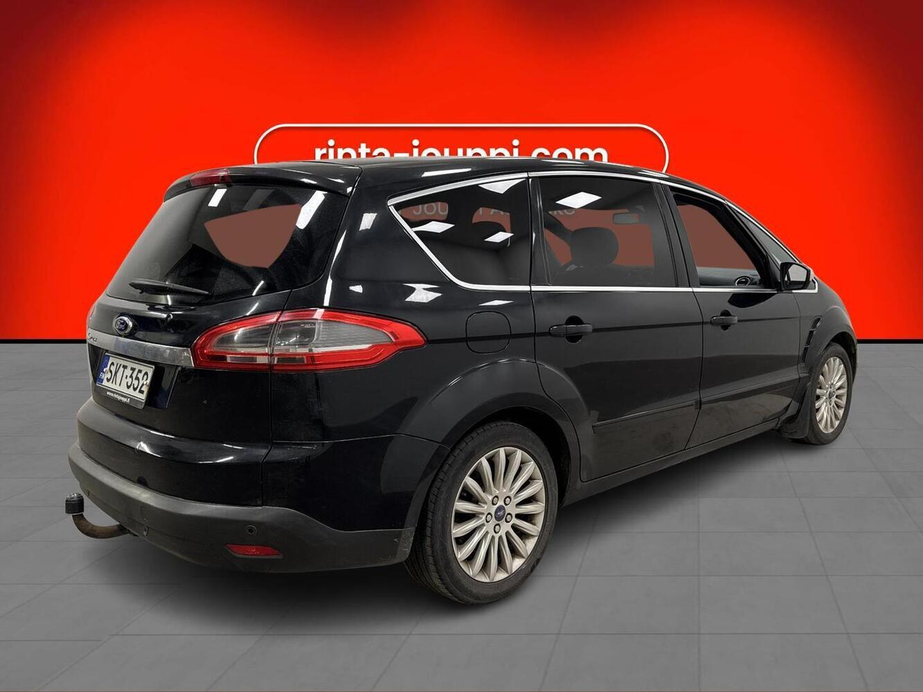 Ford S-MAX vaihtoauto