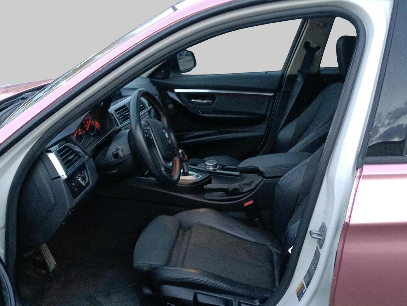 BMW 330 vaihtoauto