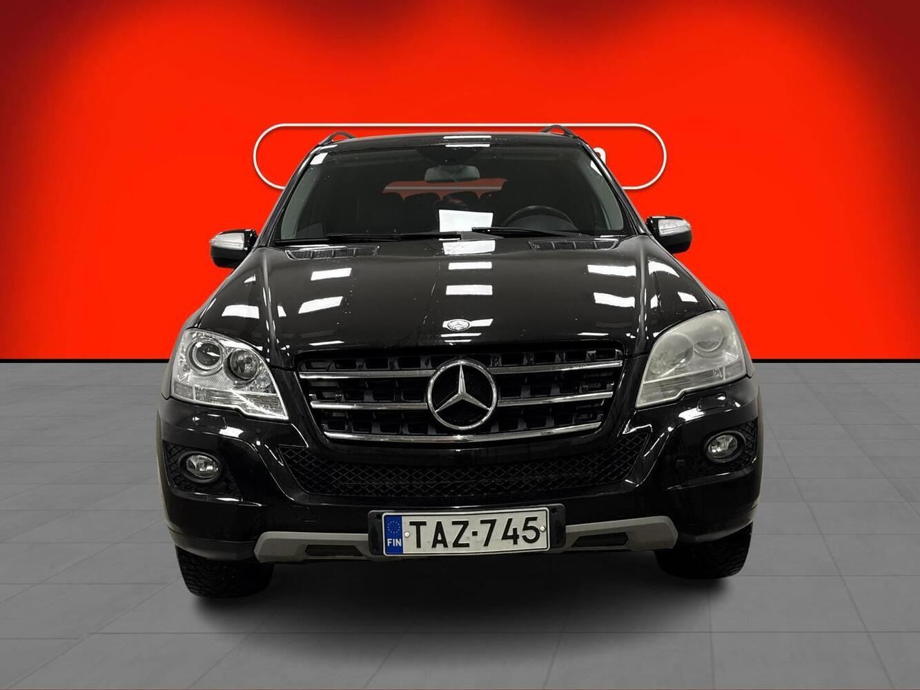 Mercedes-Benz ML vaihtoauto