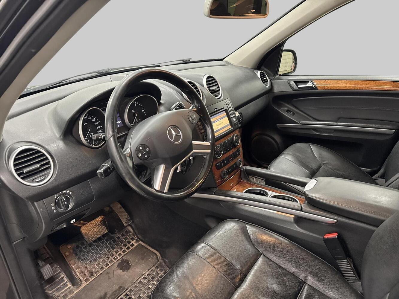 Mercedes-Benz ML vaihtoauto