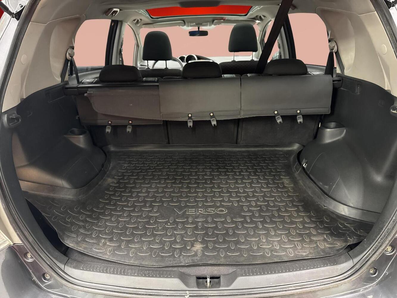 Toyota Verso vaihtoauto