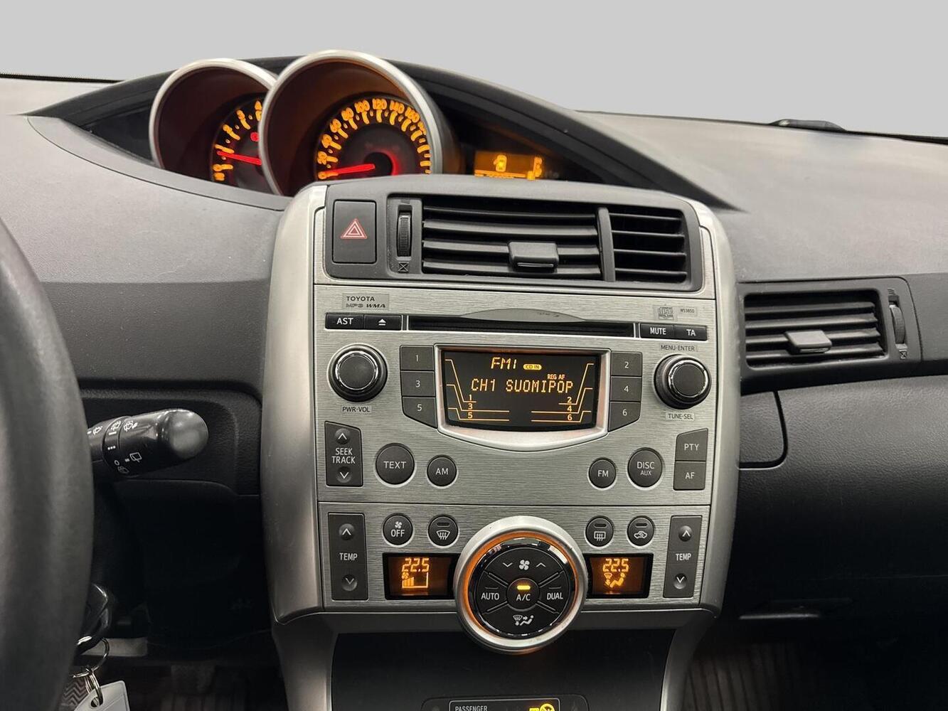 Toyota Verso vaihtoauto