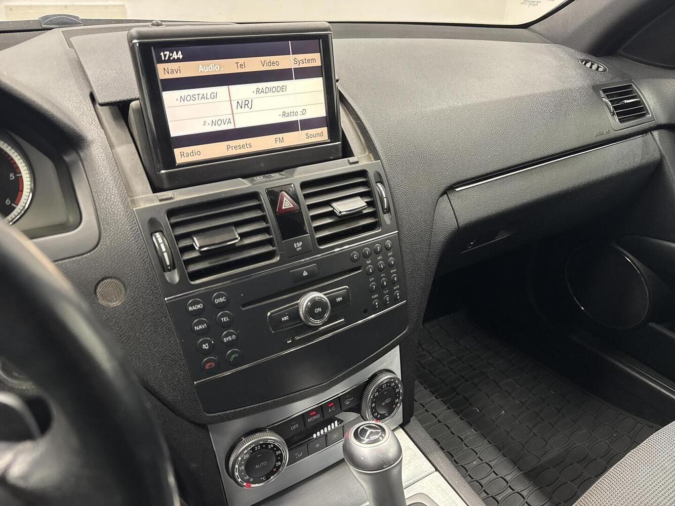 Mercedes-Benz C vaihtoauto