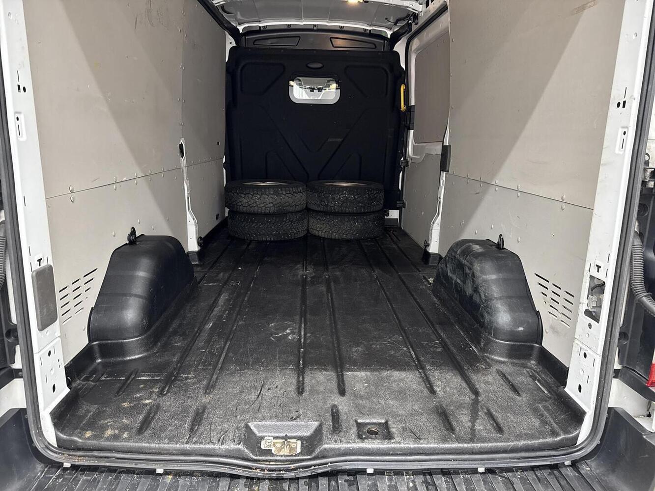 Ford Transit vaihtoauto