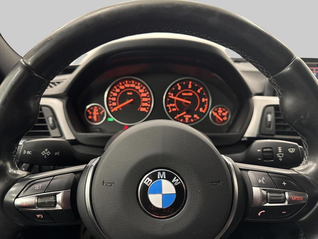 BMW 318 vaihtoauto