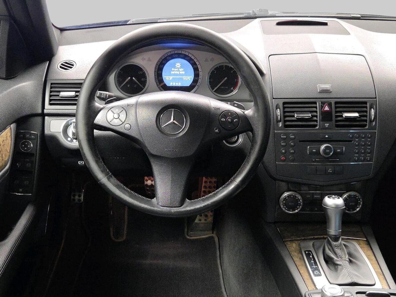 Mercedes-Benz C vaihtoauto