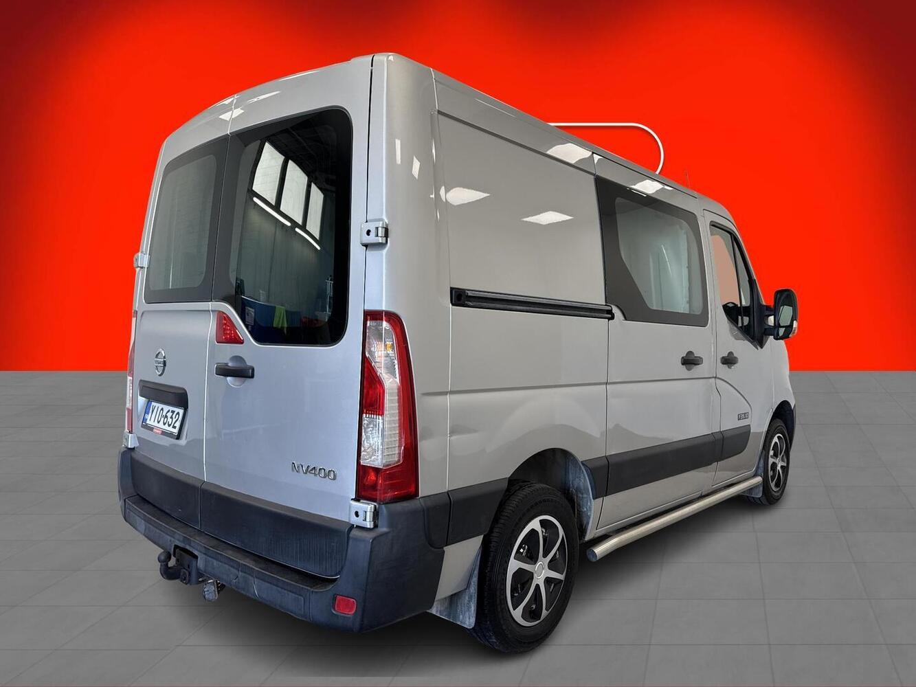 Nissan NV400 vaihtoauto