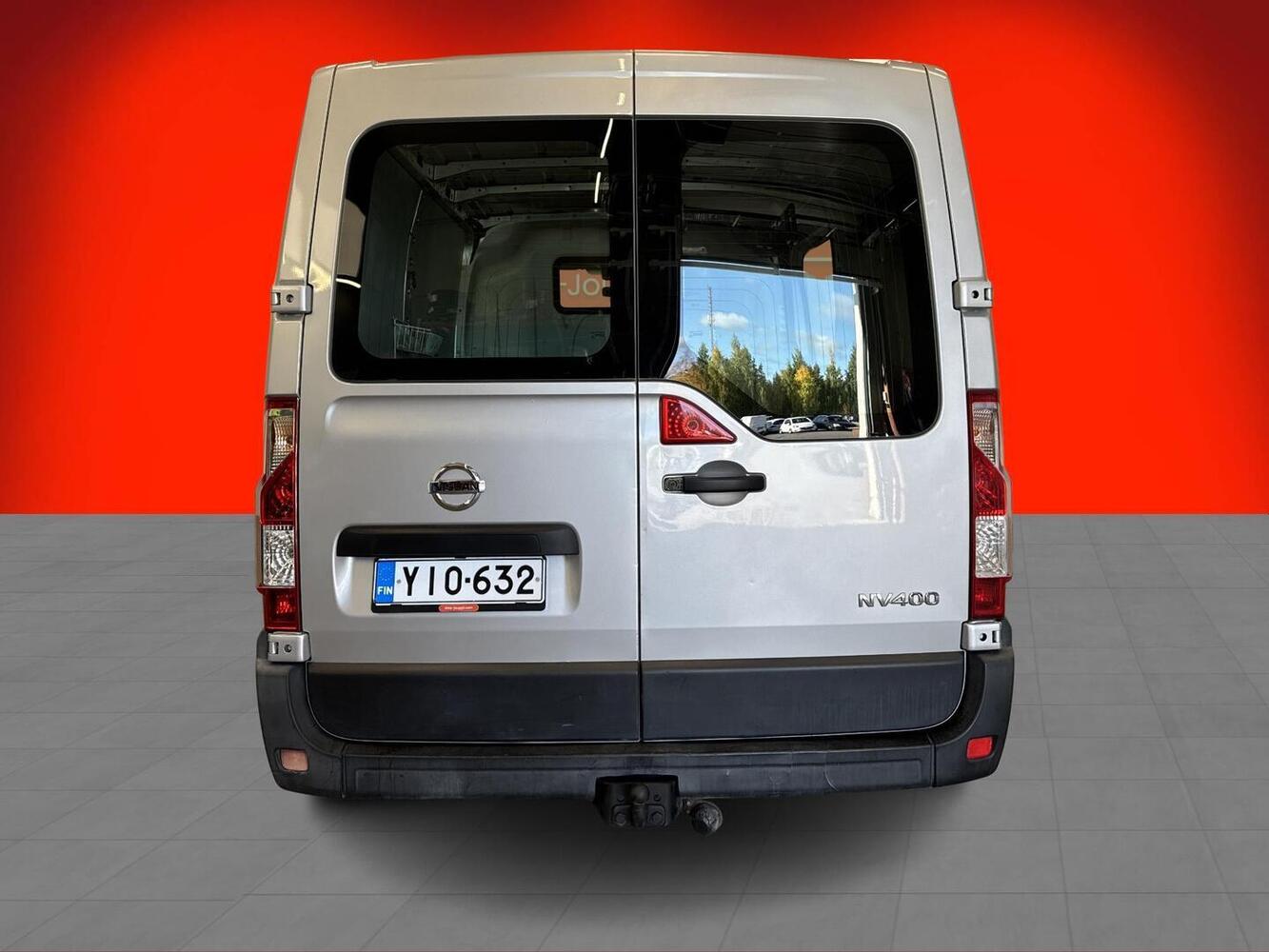 Nissan NV400 vaihtoauto
