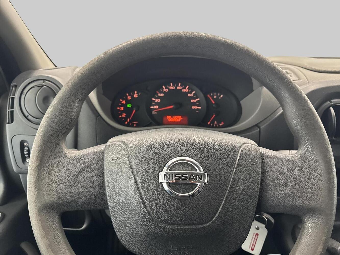 Nissan NV400 vaihtoauto
