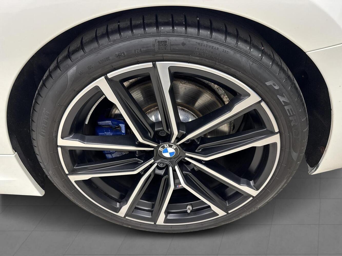 BMW 330 vaihtoauto
