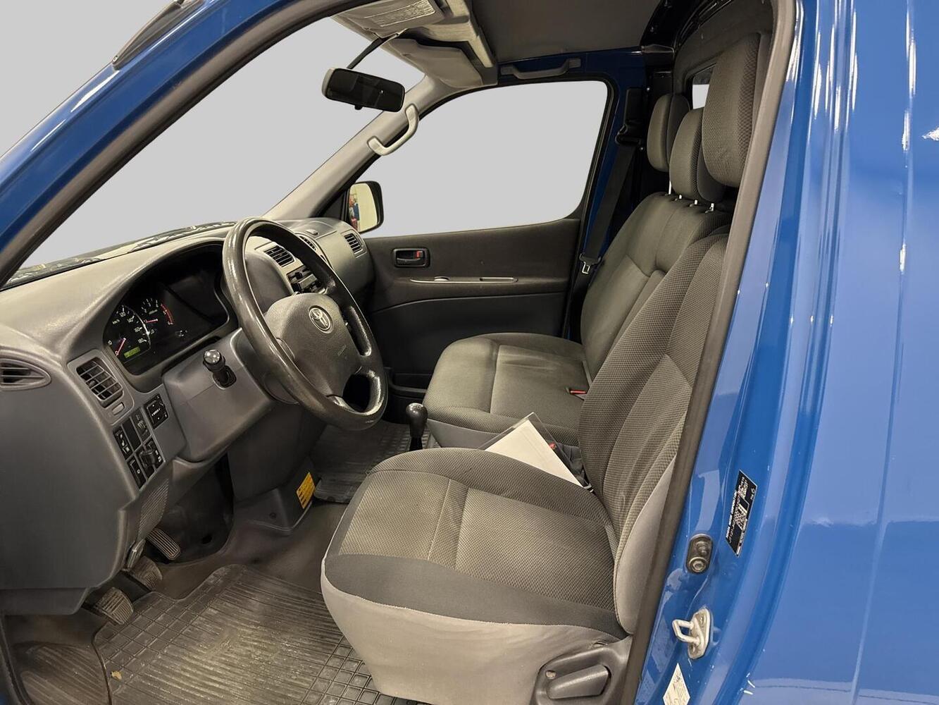 Toyota Hiace vaihtoauto
