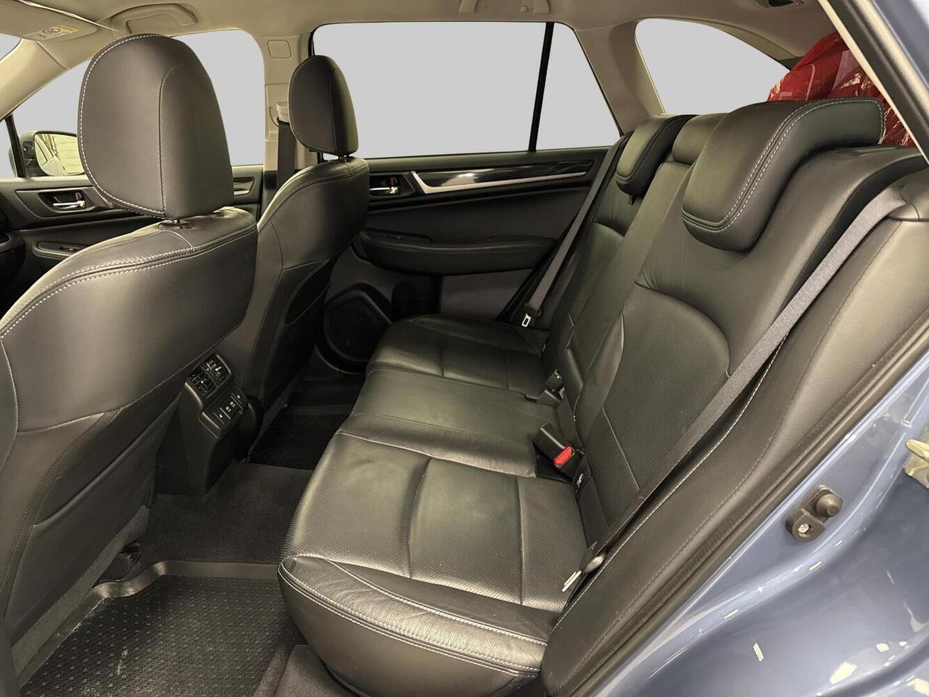 Subaru Outback vaihtoauto