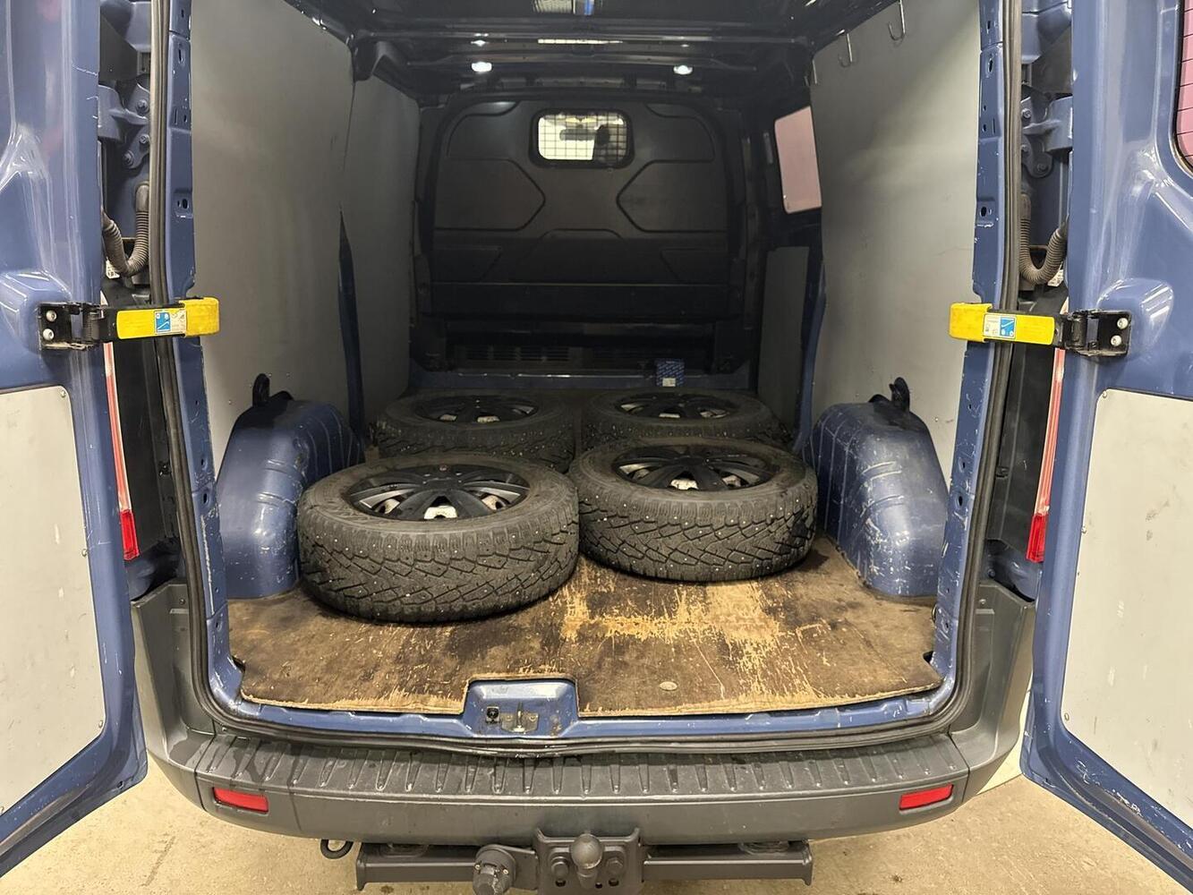 Ford Transit Custom vaihtoauto