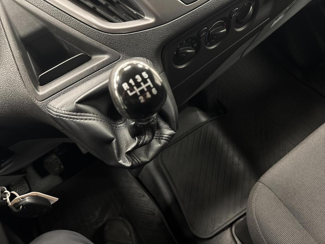 Ford Transit Custom vaihtoauto