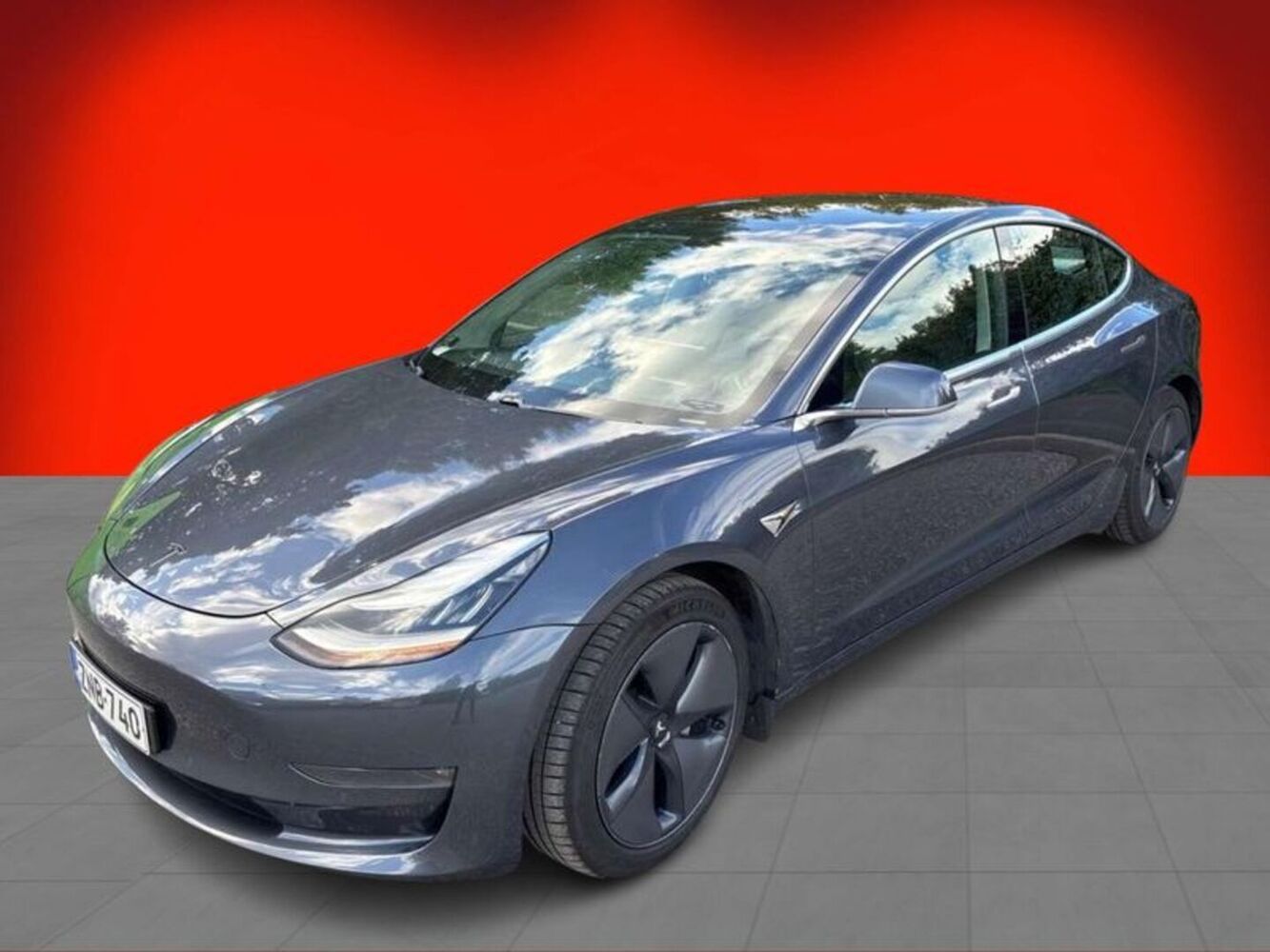 Tesla Model 3 vaihtoauto