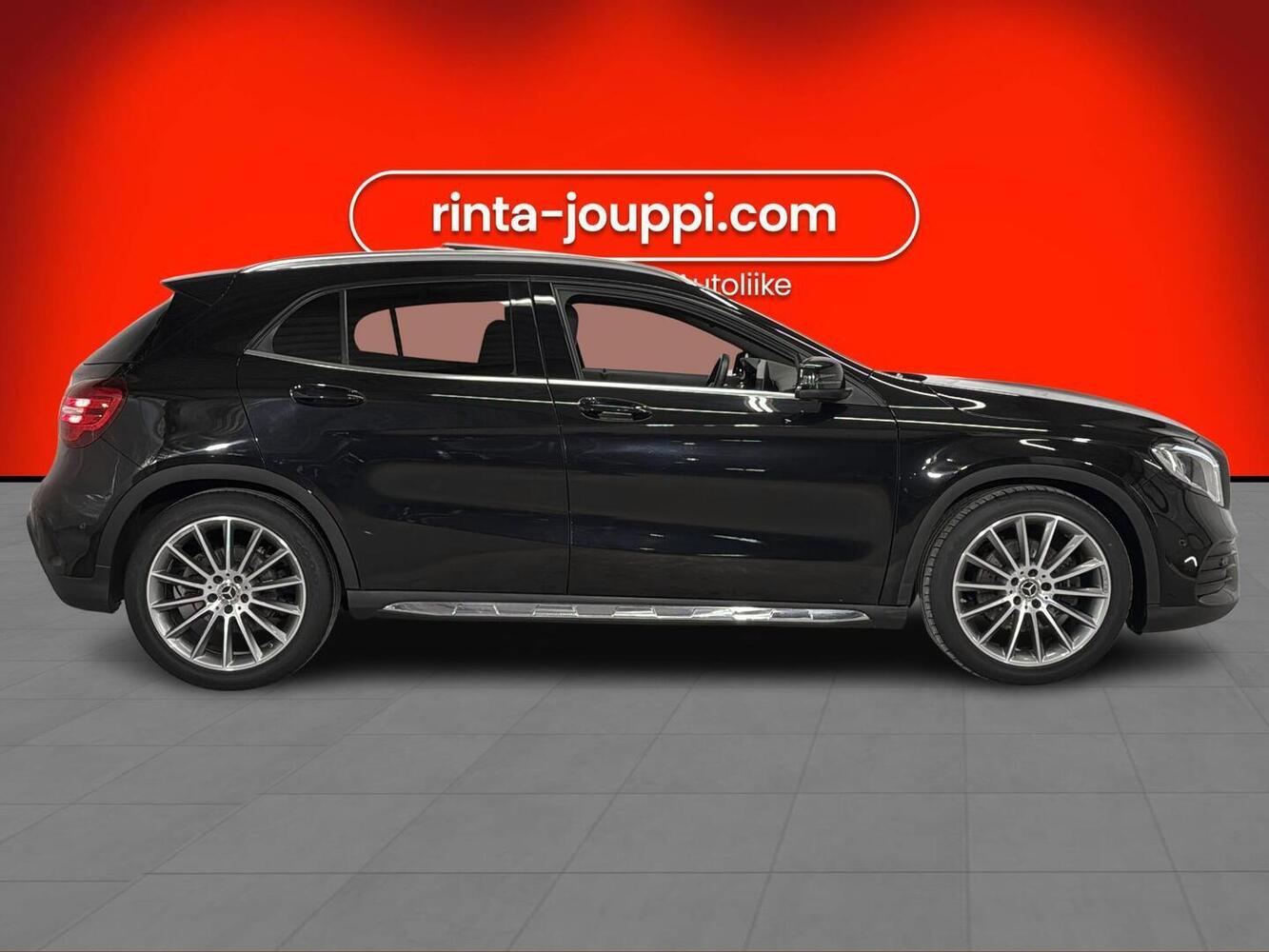 Mercedes-Benz GLA vaihtoauto