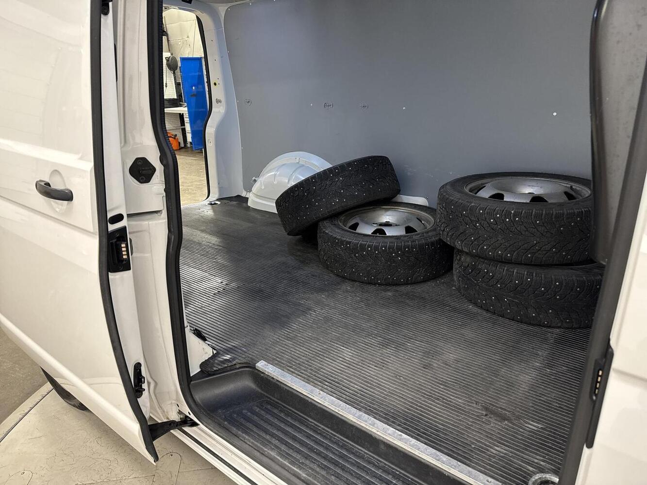 Volkswagen Transporter vaihtoauto