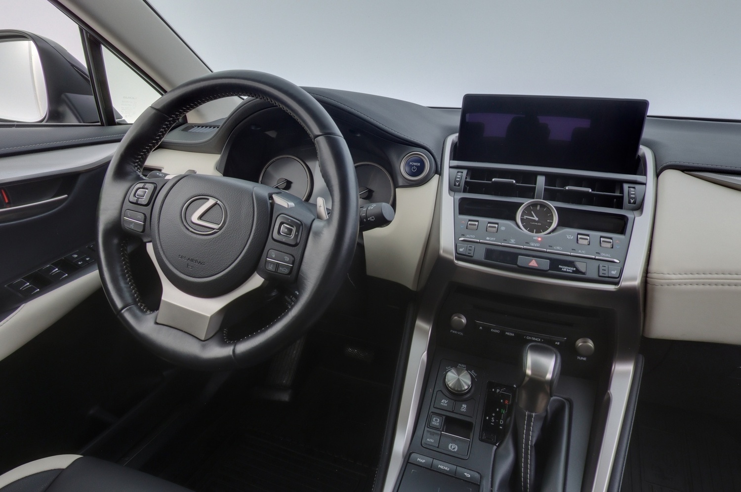 Lexus NX vaihtoauto
