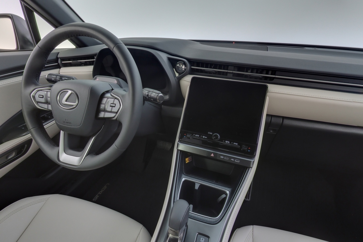 Lexus LBX vaihtoauto