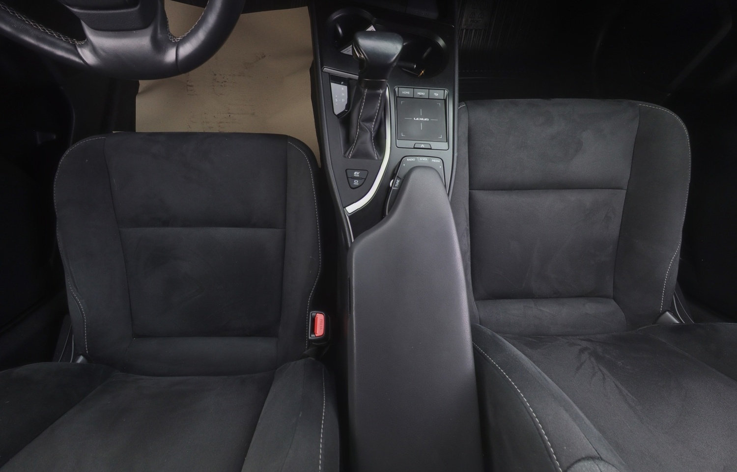 Lexus UX vaihtoauto
