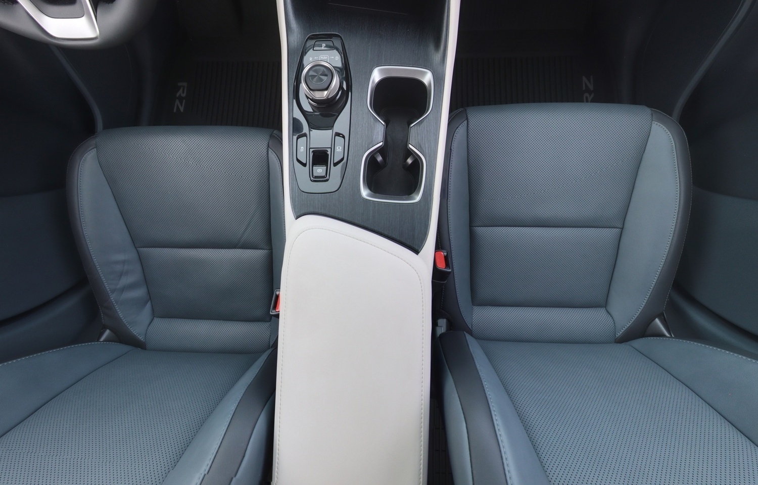 Lexus RZ vaihtoauto