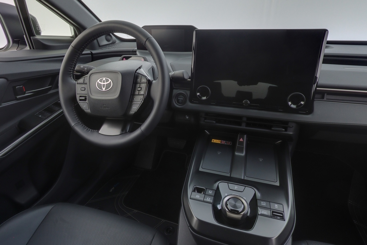 Toyota bZ4X vaihtoauto