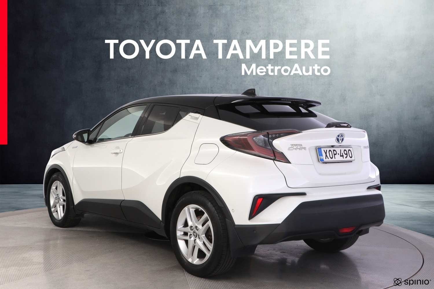 Toyota C-HR vaihtoauto