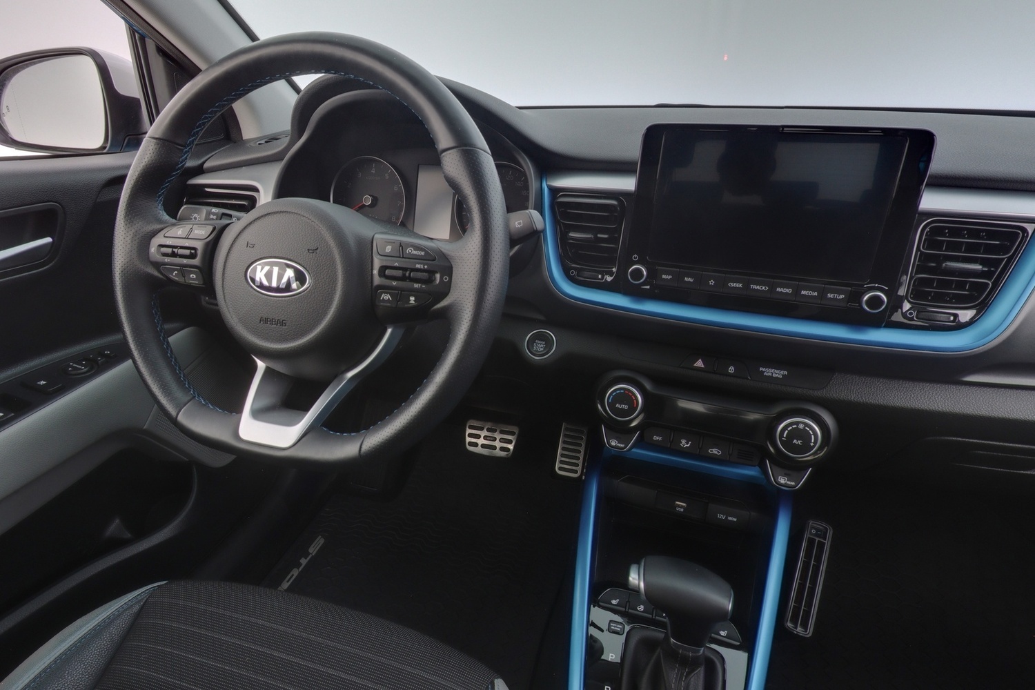 Kia Stonic vaihtoauto