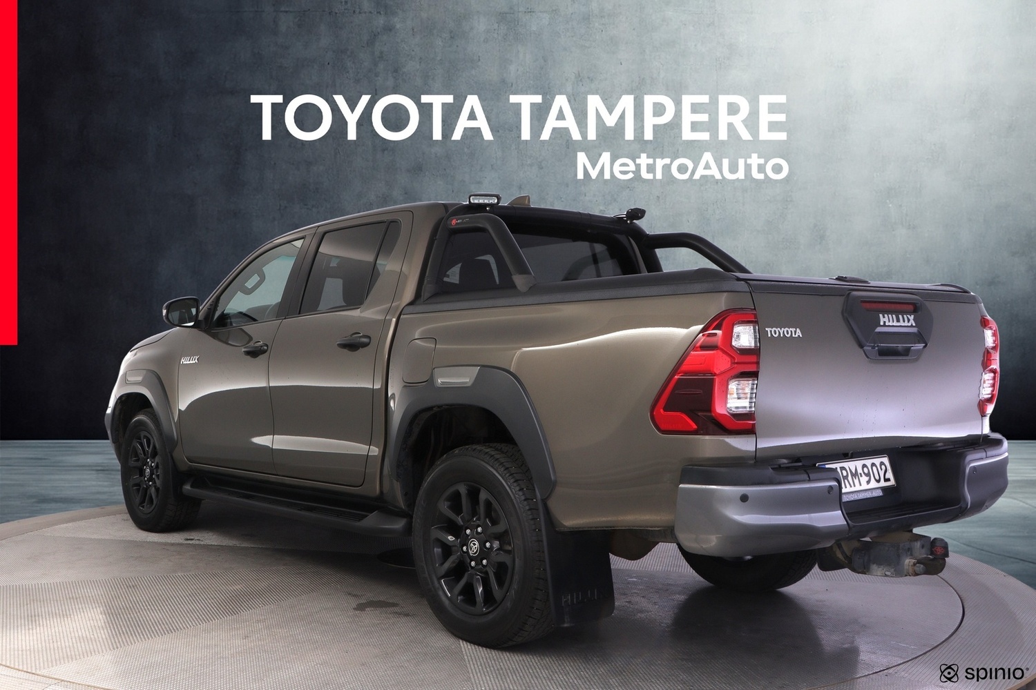 Toyota Hilux vaihtoauto
