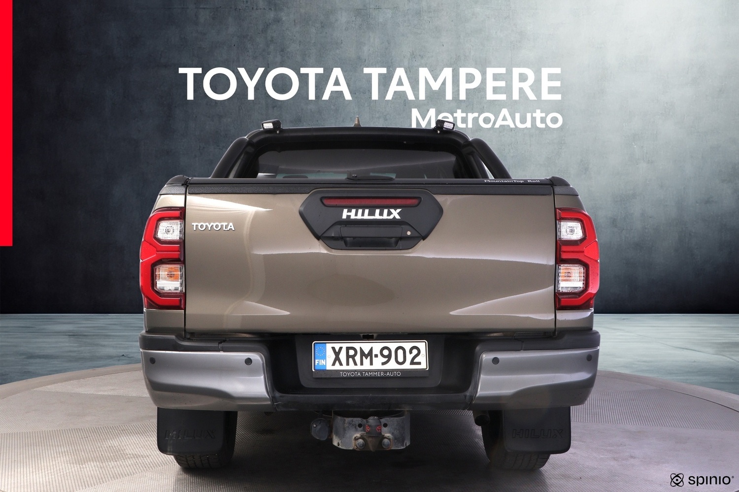 Toyota Hilux vaihtoauto