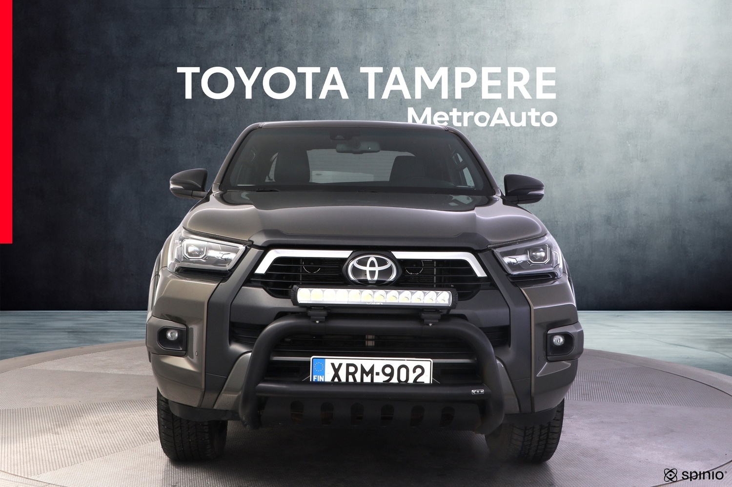 Toyota Hilux vaihtoauto