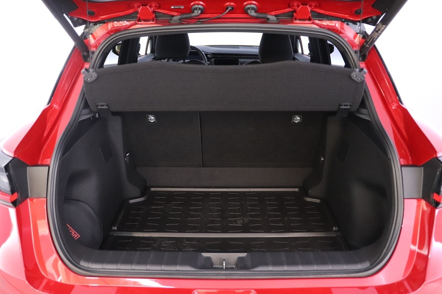 Lexus LBX vaihtoauto