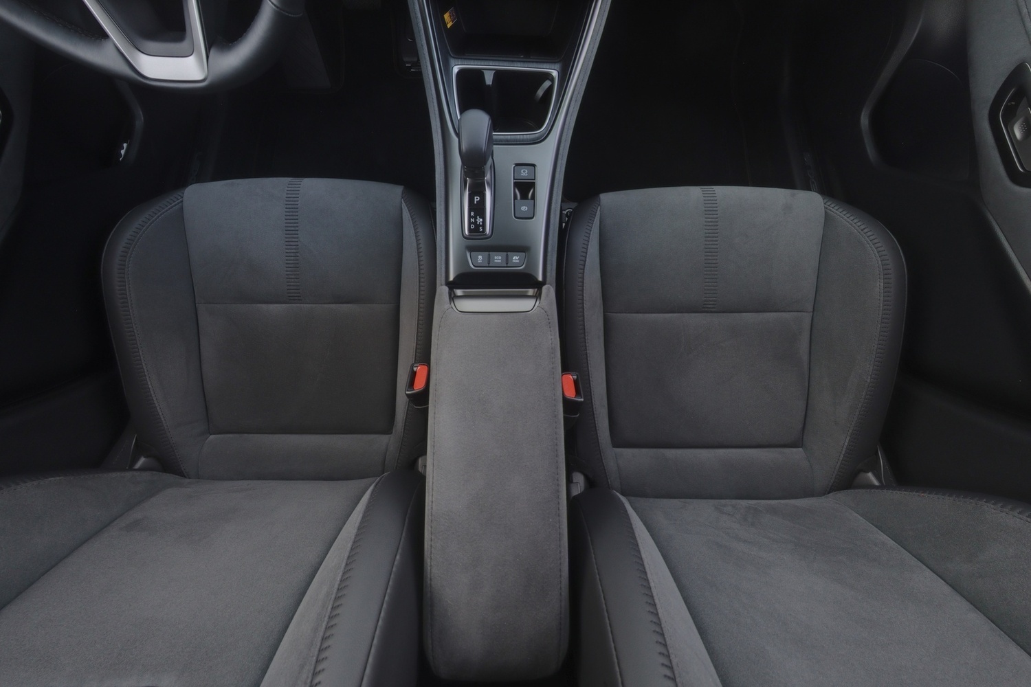 Lexus LBX vaihtoauto