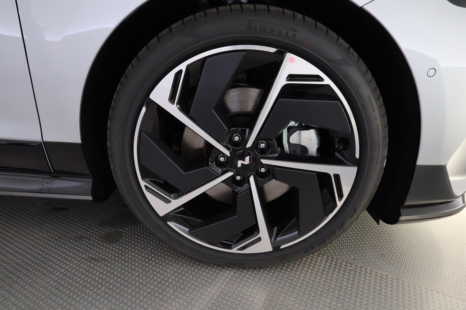 Hyundai IONIQ 6 vaihtoauto