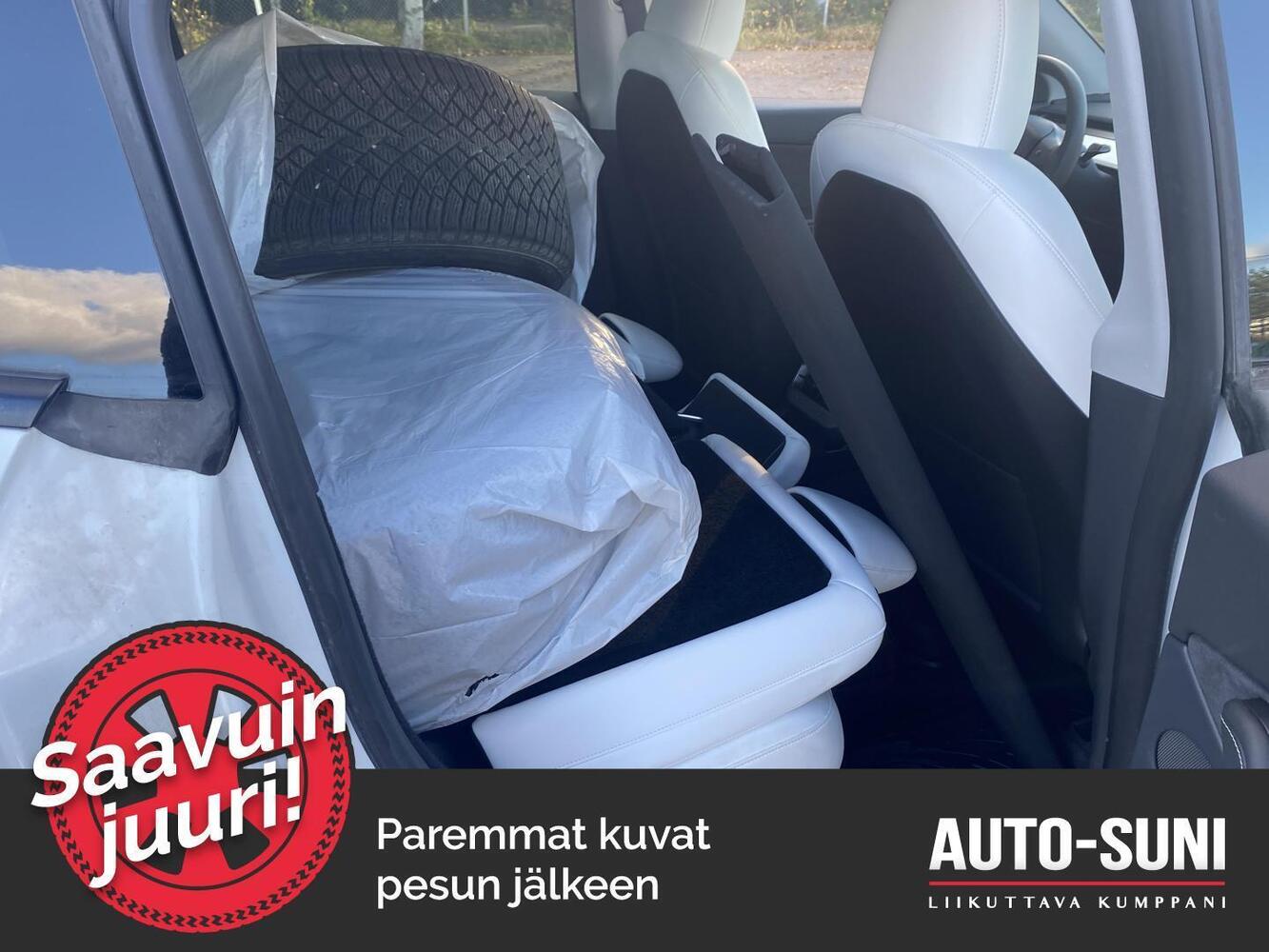 Tesla Model Y vaihtoauto