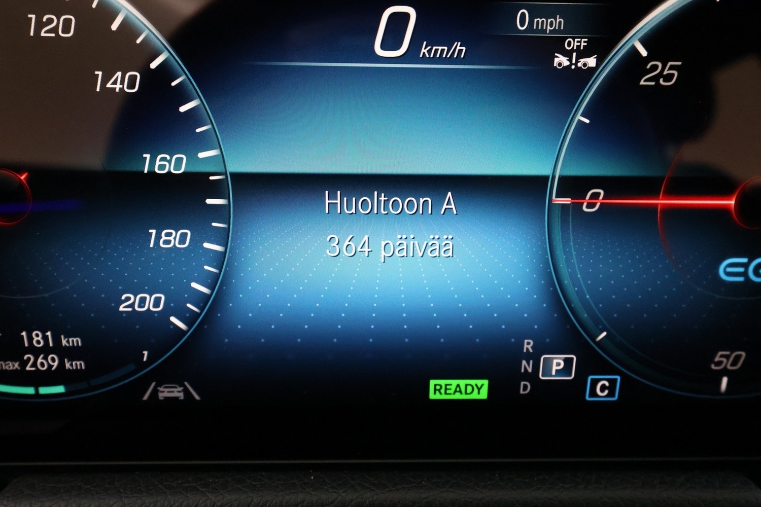 Mercedes-Benz EQA vaihtoauto