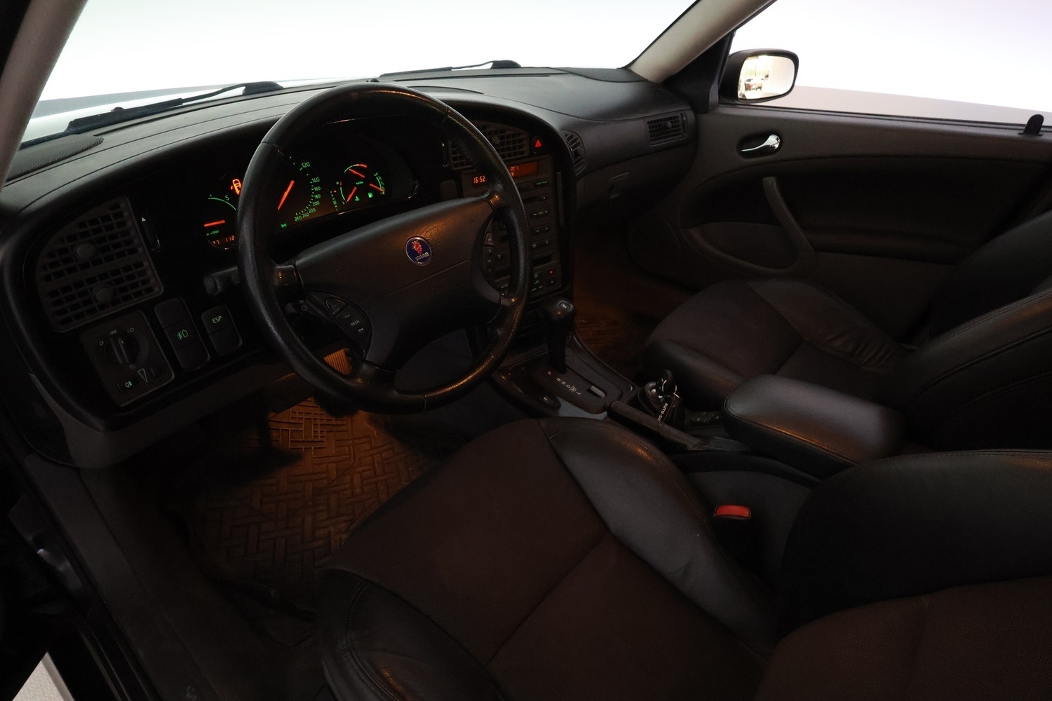 Saab 95 vaihtoauto